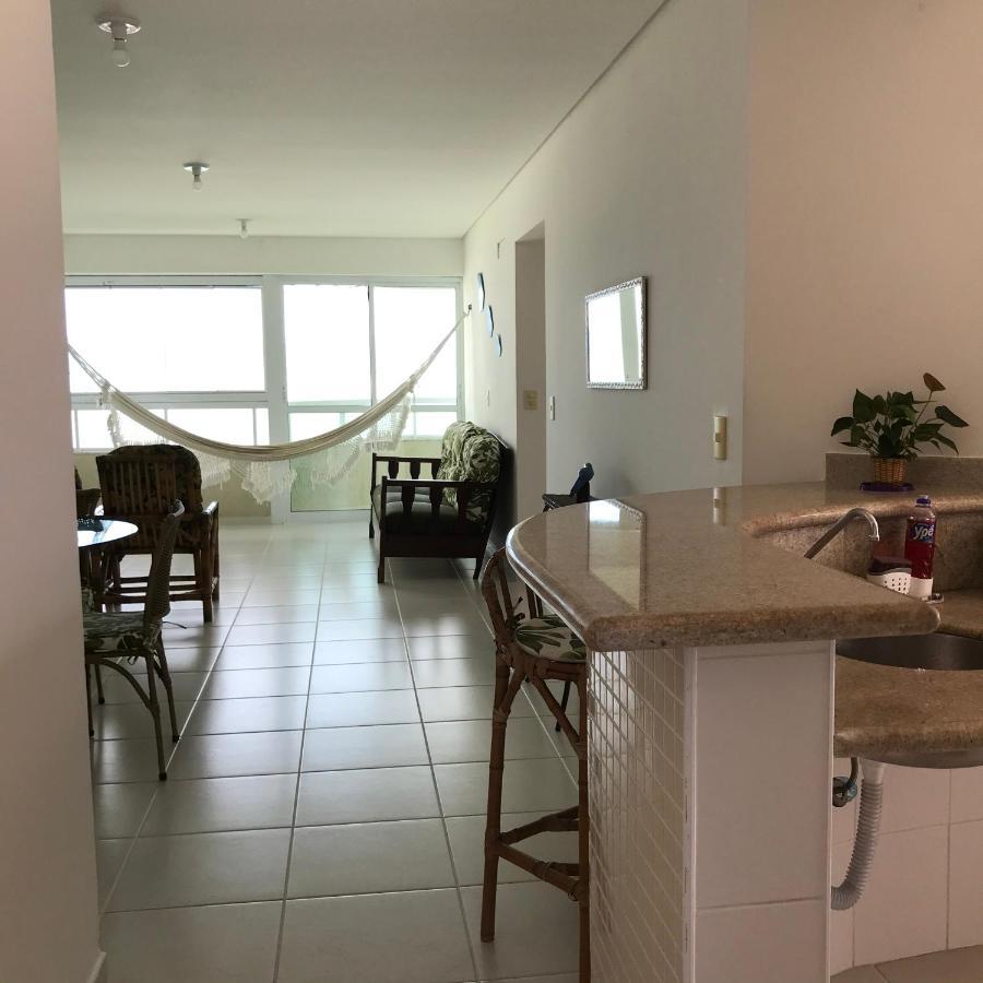 Apartamento Pe Na Areia Frente Para O Mar E Piscina Na Prainha คารากัวตาตูบา ภายนอก รูปภาพ