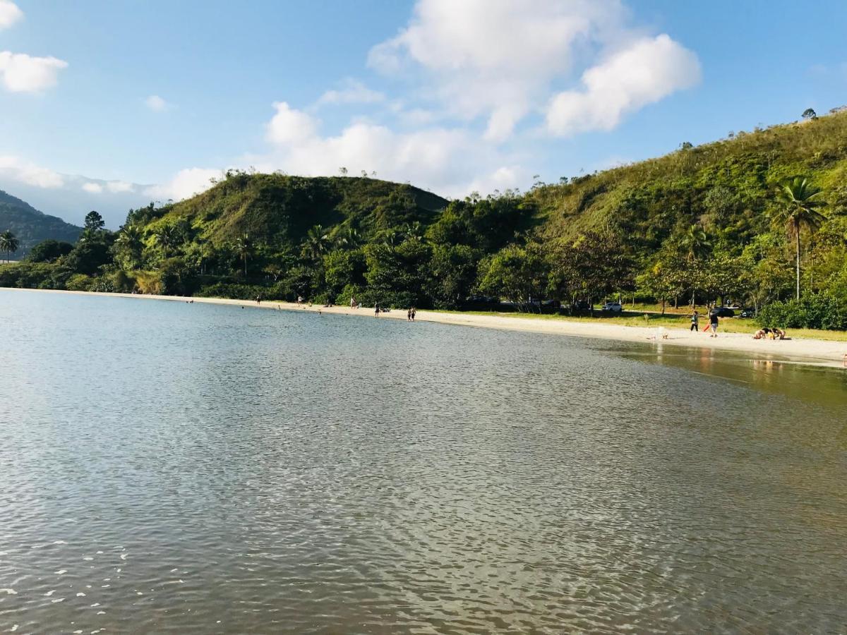 Apartamento Pe Na Areia Frente Para O Mar E Piscina Na Prainha คารากัวตาตูบา ภายนอก รูปภาพ