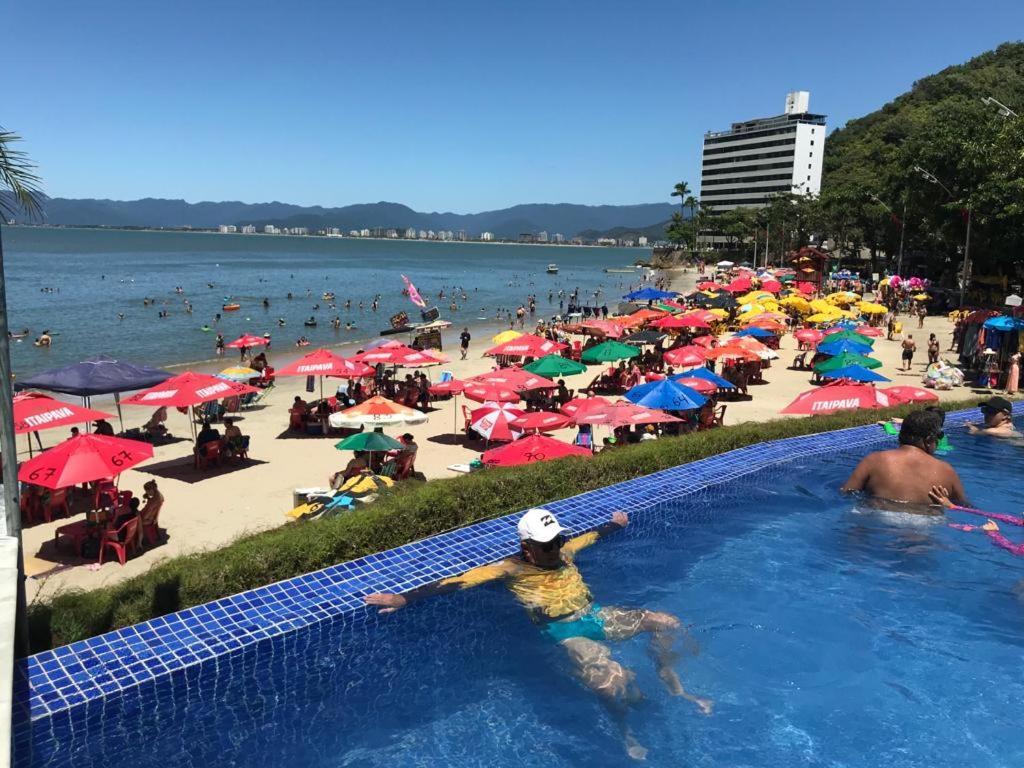Apartamento Pe Na Areia Frente Para O Mar E Piscina Na Prainha คารากัวตาตูบา ภายนอก รูปภาพ